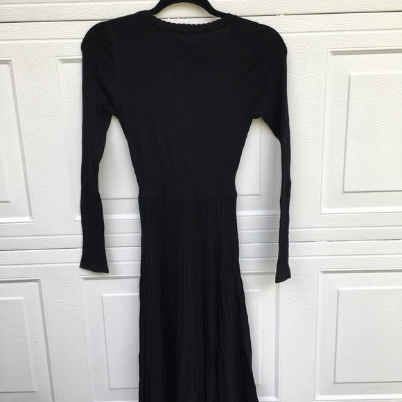 NWT WHITE CLOSET KNIT DRESS SIZE S/M - Picture 14 of 16